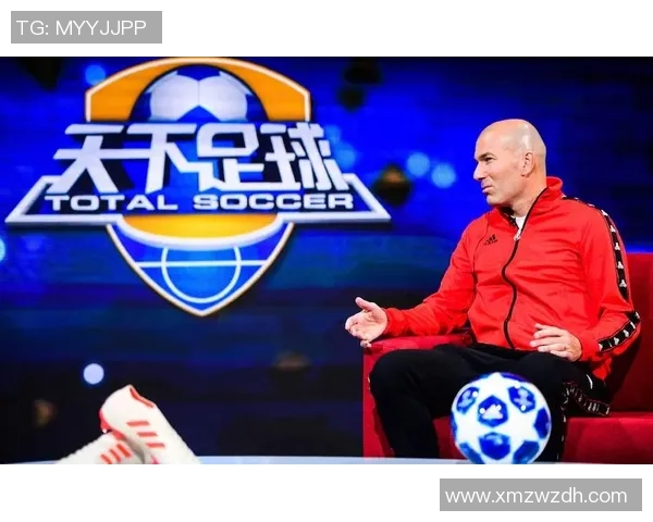 《传奇脚步:足球球星的崛起与荣耀之路》 《传奇脚步:足球球星的崛起与荣耀之路》